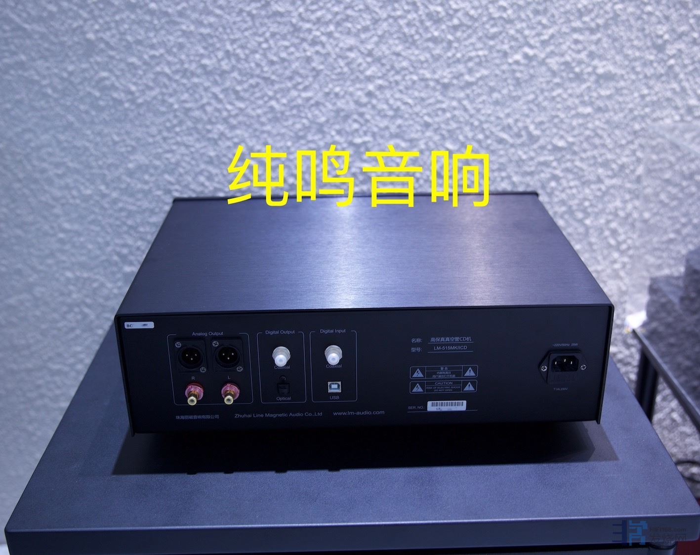 810880